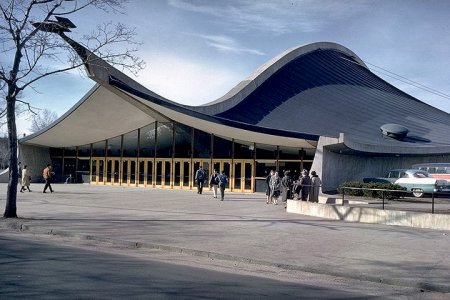 The Kidder Smith Slide Archives on American Architecture